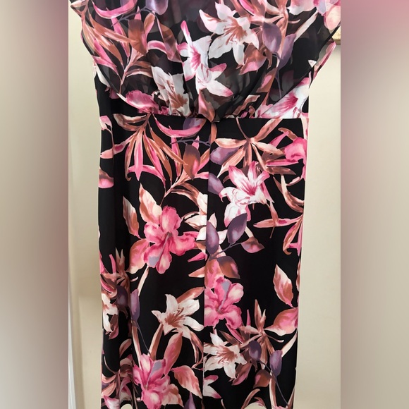 Connected Apparel Floral Print Dress-Size 16 - Picture 9 of 13